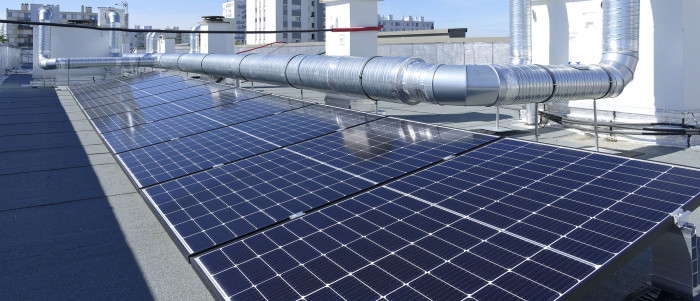 panneaux photovoltaïque sur le toit 